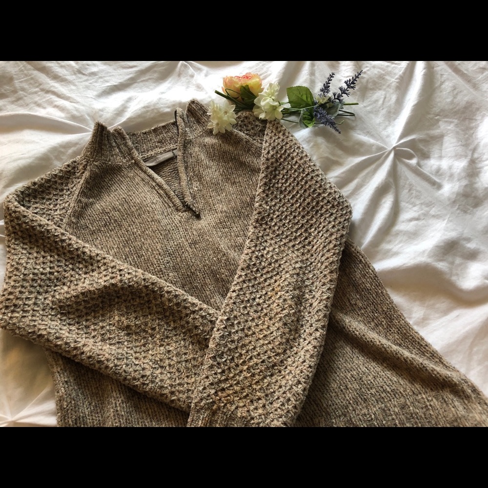 Knit turtle neck sweater